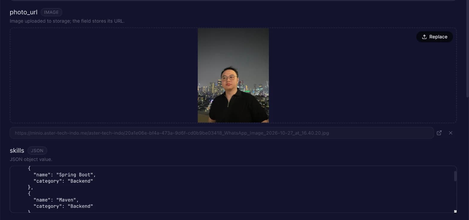 Image field with an uploaded photo and its URL